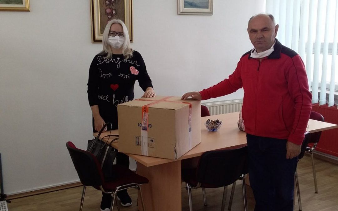 Uručili smo doniranu IKT opremu
